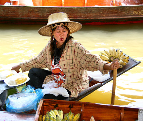 Thailand_Canals_FloatingMarket_9574.jpg