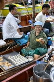 Thailand_Canals_FloatingMarket_9550