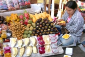 Thailand_Canals_FloatingMarket_9557