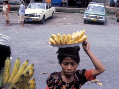 Bali_21_DenpasarMarket.jpg