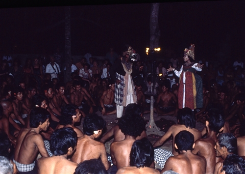 Bali_69_BonaDance_g.jpg