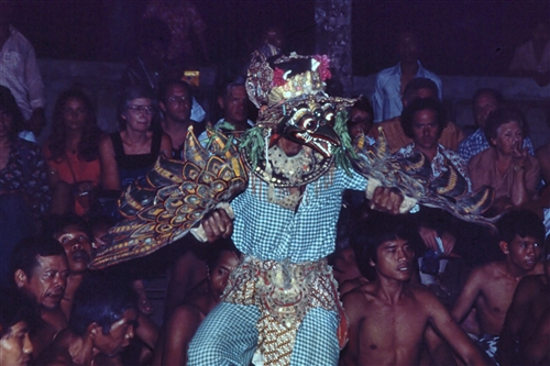 Bali_79_BonaDance_Garuda_g.jpg