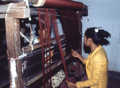 Lombok_34_WeavingProcesses_g.jpg