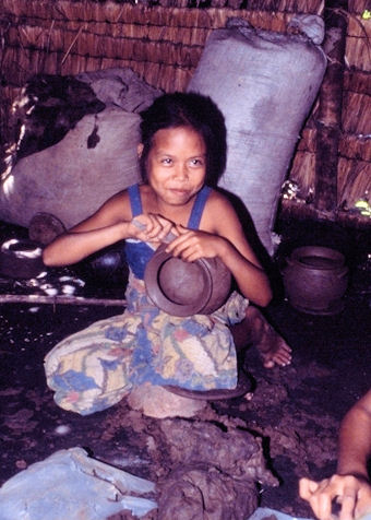 Lombok_46_RemotePottingVillage.jpg