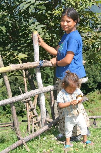 Bhutan_ThToPun_OnTheRoad_8311.jpg