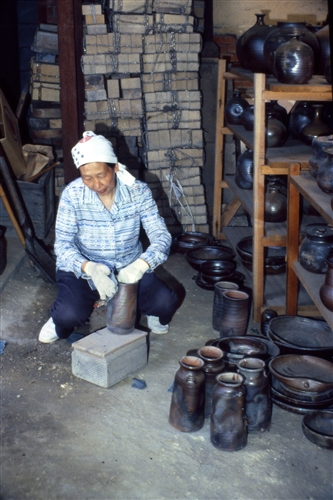 Bizen_Imbe_5_Artefacts_g.jpg
