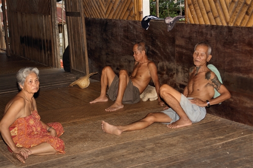 IbanLonghouse_0014_m.jpg