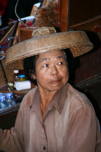 Thailand_Canals_FloatingMarket_9590.jpg